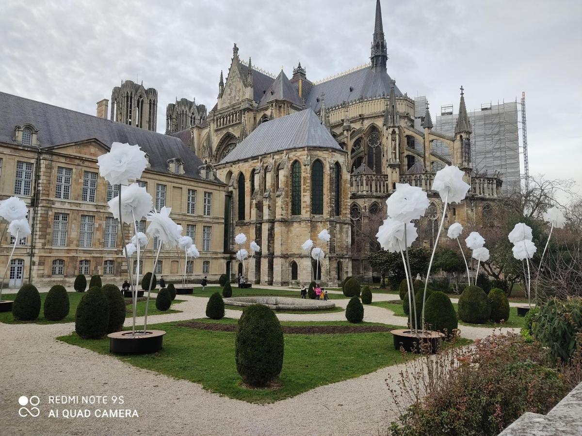 Le Champagnoles Apartment Reims Exterior photo